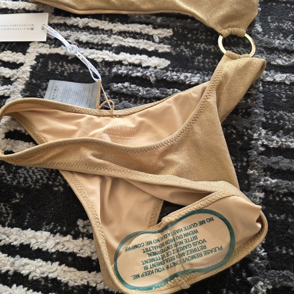 Swimsuit - Picture 3 of 5